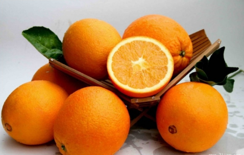 广西富川：电商直播开卖，1500件脐橙被抢购一空